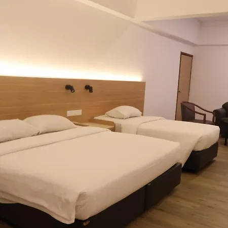 Crystal Crown Hotel Harbour View, Port Klang-2