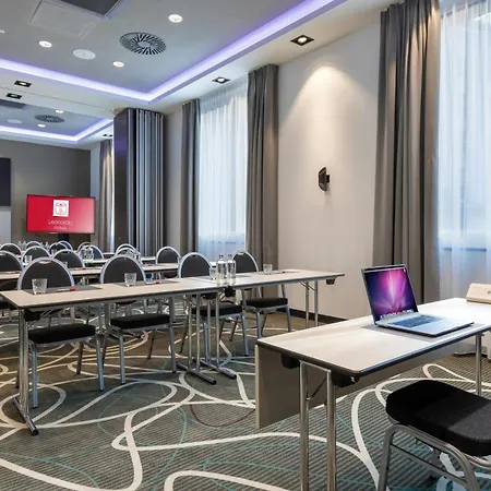 Leonardo Hotel Dortmund-3