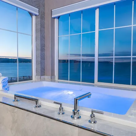 Silver Cloud Hotel - Mukilteo Waterfront-3