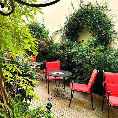 Hotel De Varenne-3