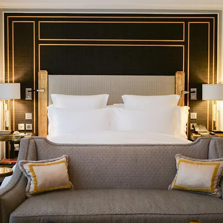Hotel De Crillon-2