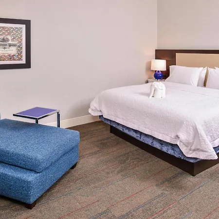 Hampton Inn Benson-2