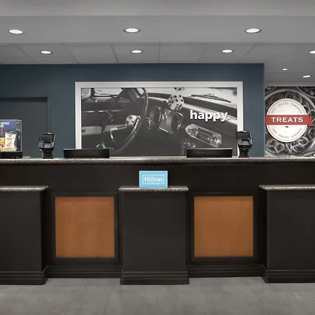 Hampton Inn & Suites Lakeland-South Polk Parkway-3
