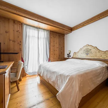 Hotel Cortina-2