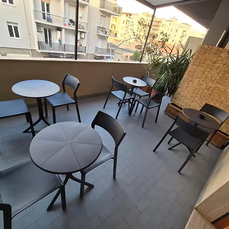 Monti Guest House Alghero-3