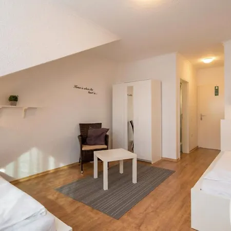 Sali - Hotel zum Dorfbrunnen - Bornheim bei Köln Bonn-2
