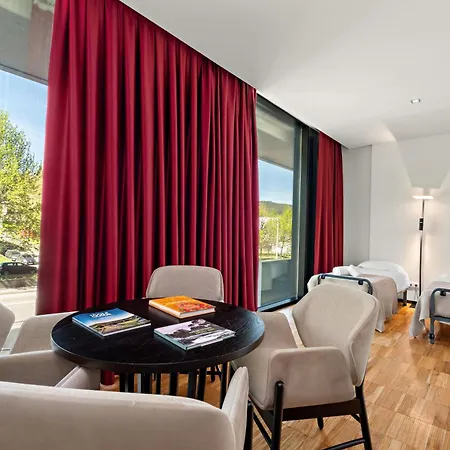 Axis Viana Business & Spa Hotel-3