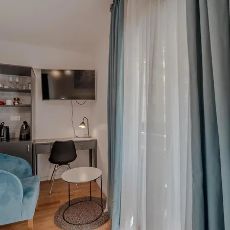 La Dolce Vita Da Zara - Luxury Rooms-3
