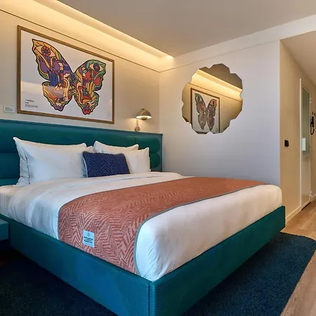 The Social Hub Barcelona Poblenou Extended Stay-3