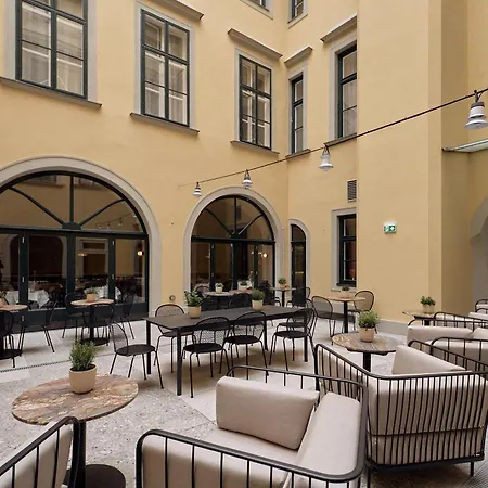 Hotel Mailberger Hof-2
