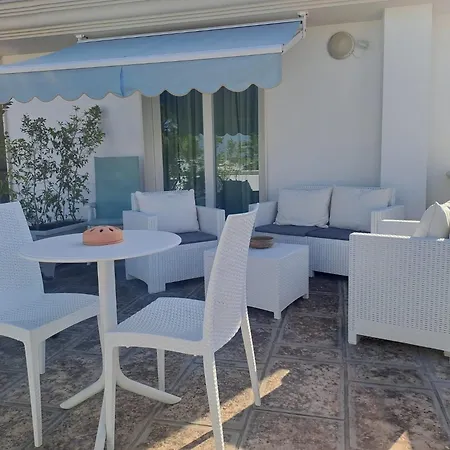 Falli Exclusive Rooms And Breakfast -Boutique B&B--2