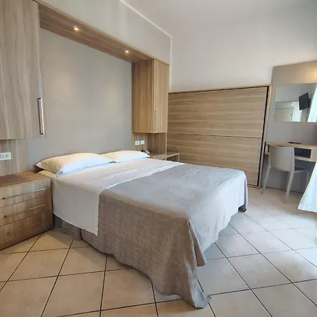 Albergo Roma Spiaggia-3