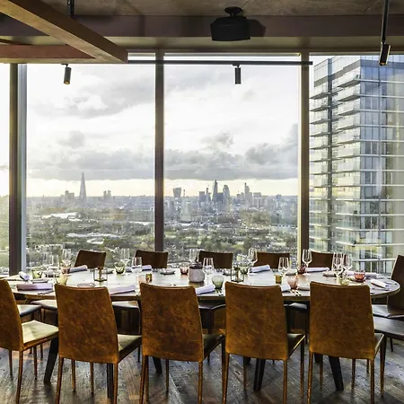 Novotel London Canary Wharf-2
