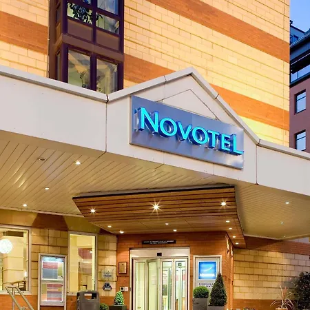Novotel Birmingham Centre-2