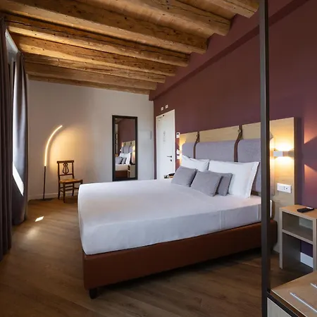 Hotel Venice Resort Airport-2