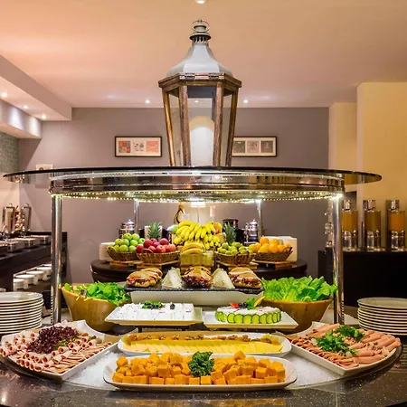 Novotel Deira Creekside Dubai-2
