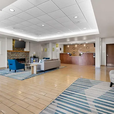 Comfort Inn & Suites Marion I-57-2