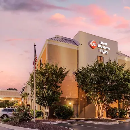 Best Western Plus Wilmington / Wrightsville Beach-3