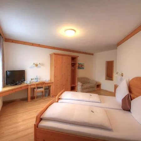 Hotel Kuchalber Hof-3
