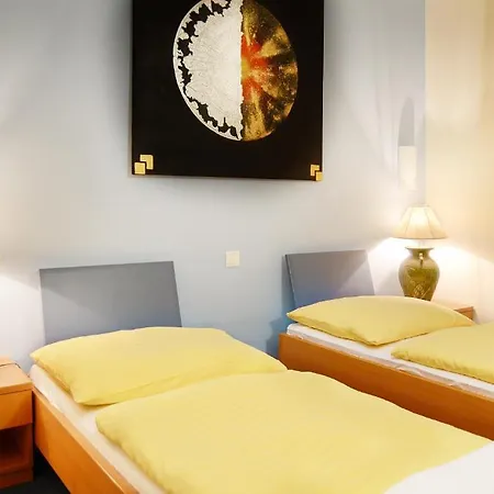 Hotel Imos-2