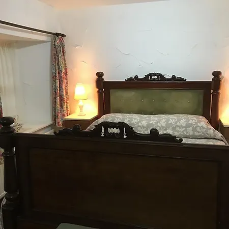 Ann Tysons House-2