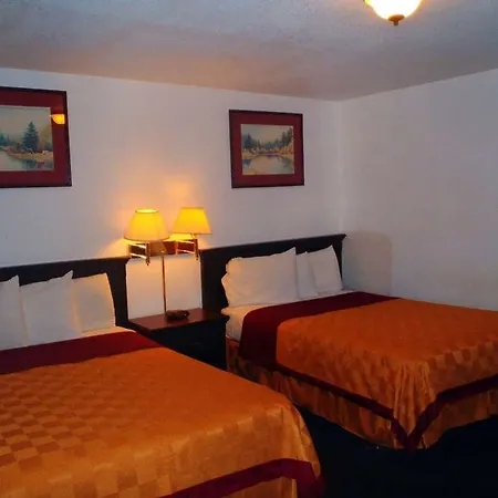 Travelodge By Wyndham Northern Arizona University Downtown-3