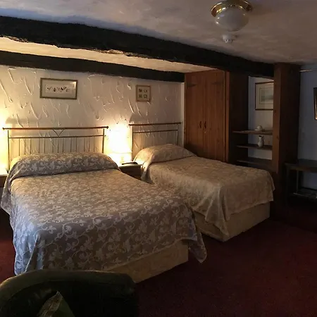 Ann Tysons House-3