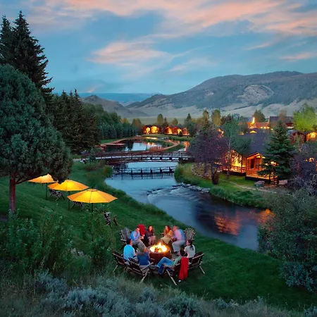 Rustic Inn Creekside-3