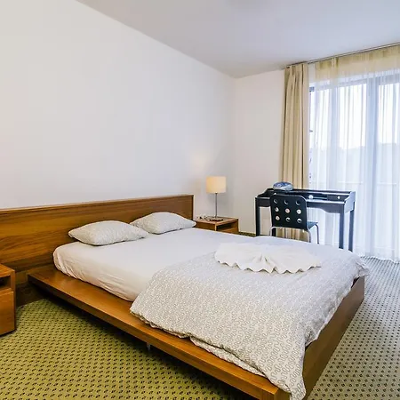 City Gardens Hotel & Wellness-3