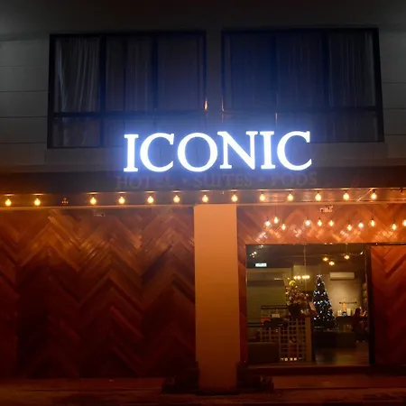 Iconic Suites & Pods Hotel-3