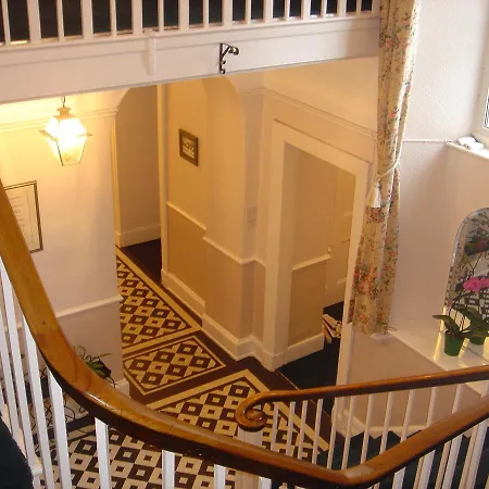 Croft Hill Guest House-2