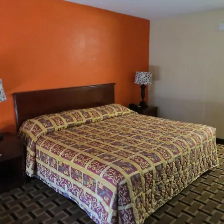Budget Inn-3