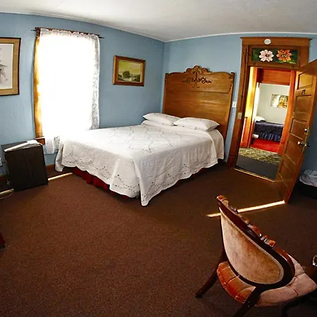 Historic Melrose Hotel-2