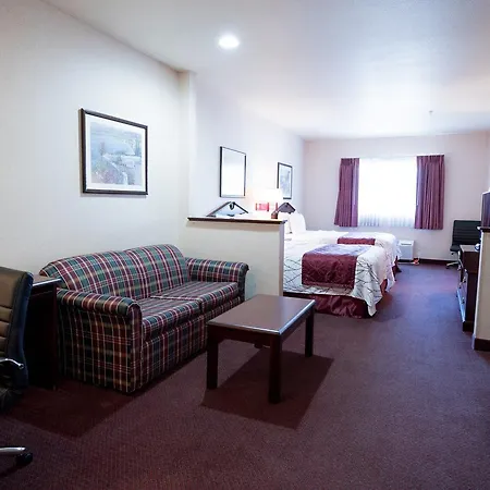 Portland Suites Airport East-3