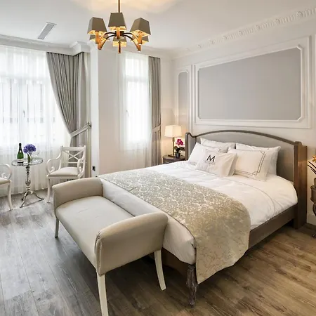 Mirrors Hotel Istanbul Taksim City Center-3