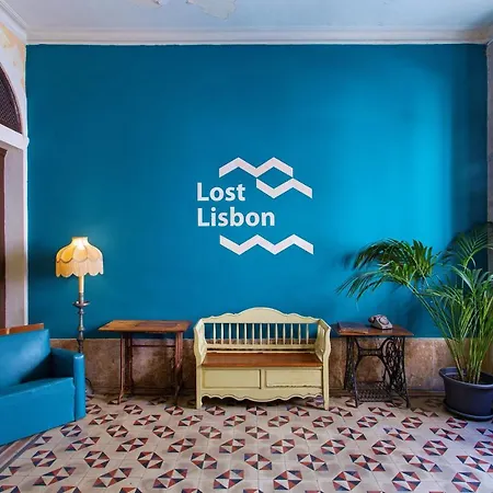 Lost Lisbon :: Chiado House-3