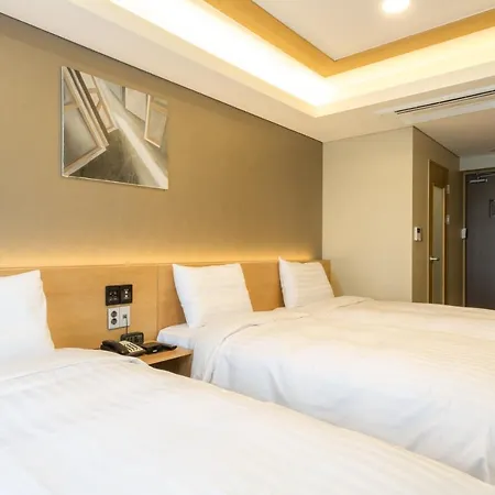 Floral Hotel Namsan City Seoul Myeongdong-3