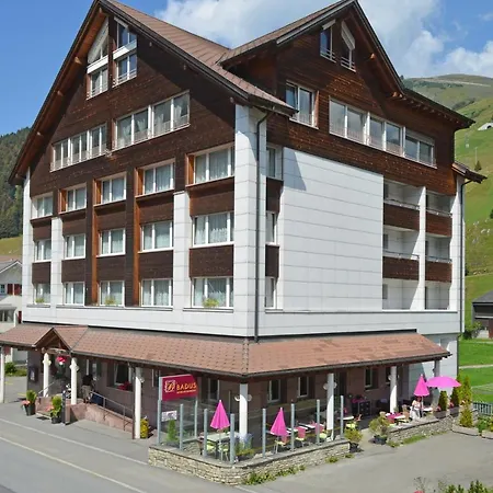 Hotel Piz Badus-2
