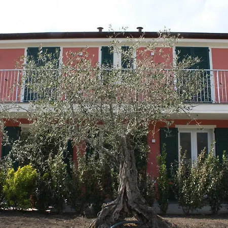 Aria Design B&B Levanto-2