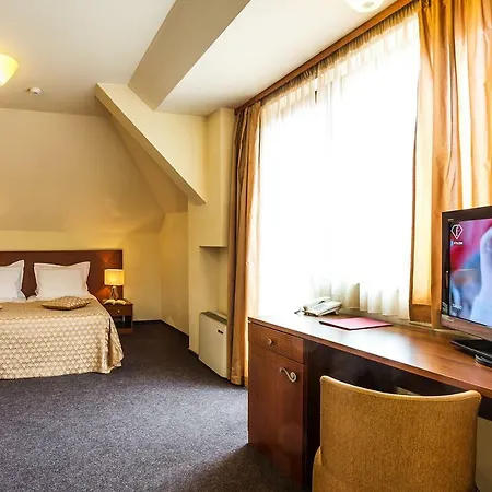 Sofia Place Hotel By Hmg-3