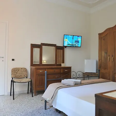 B&B Rosy-2