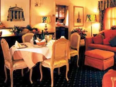 John Howard Hotel-2
