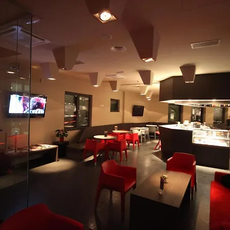 Gloria Hotel-2
