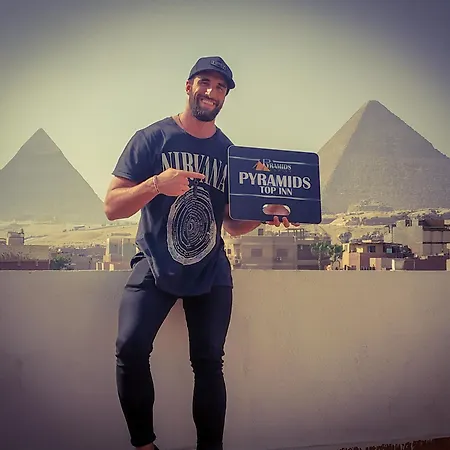 Pyramids Top Inn-2