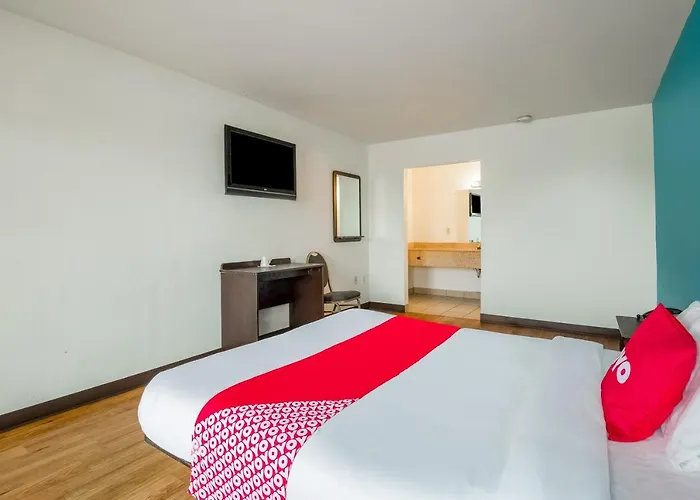 Oyo Hotel St. Louis Lambert Airport Woodson Terrace
