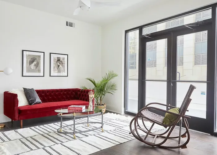 Sonder Lafayette Square Aparthotel New Orleans