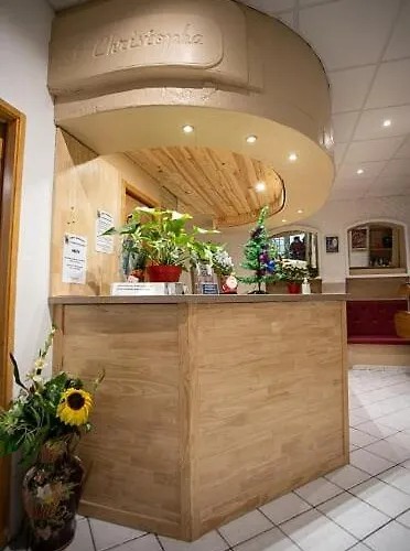 Hotel-Restaurant Le Saint Christophe Lourdes