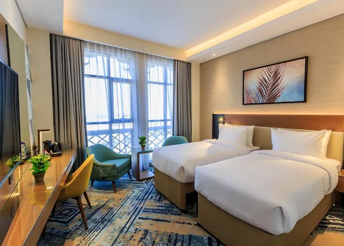 S19 Hotel-Al Jaddaf Metro Station