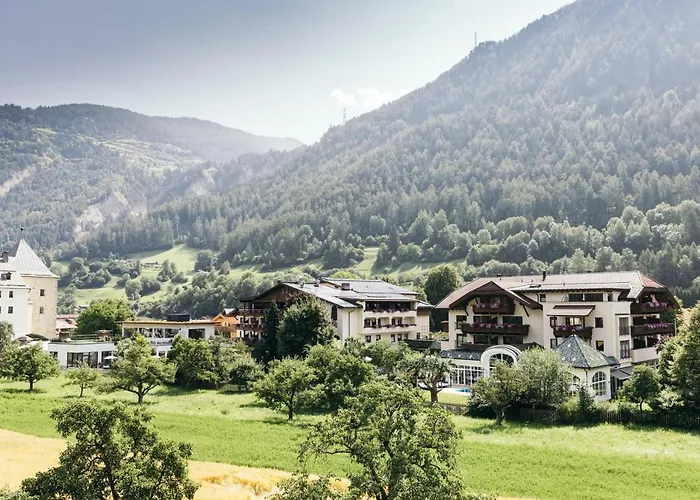 Gartenhotel Linde 4 Sterne Superior Ried im Oberinntal