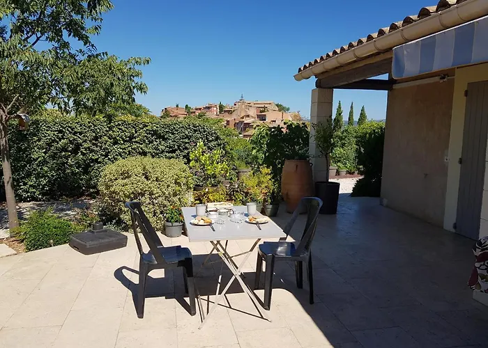 Chambre du sentier des ocres Roussillon en Isere